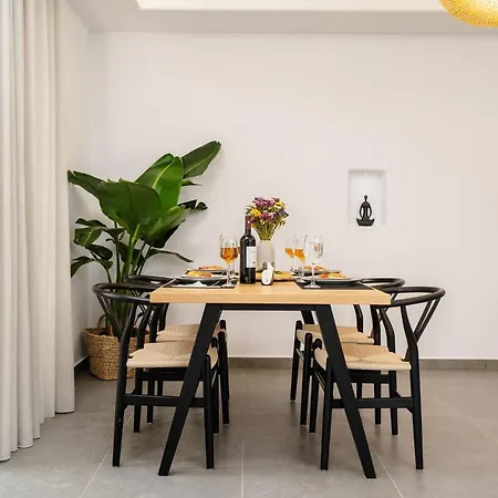 Nymphee Luxury Agia Anna (Naxos)