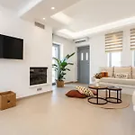 Βίλα Nymphee Luxury Αγία Άννα