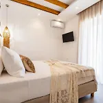 Nymphee Luxury Βίλα *